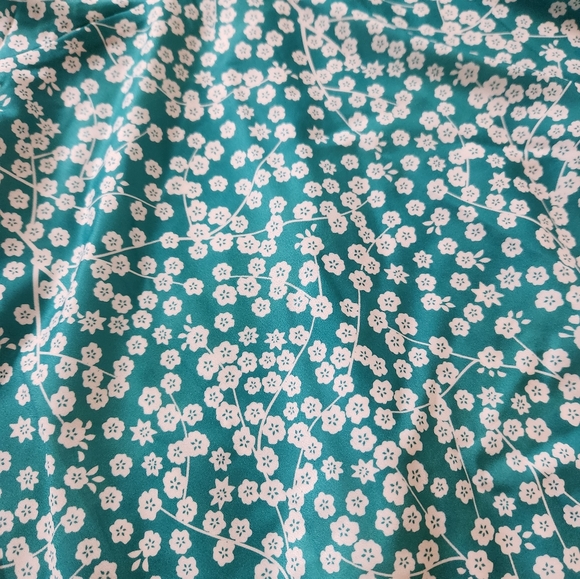 🌲 Green dress - Picture 2 of 2